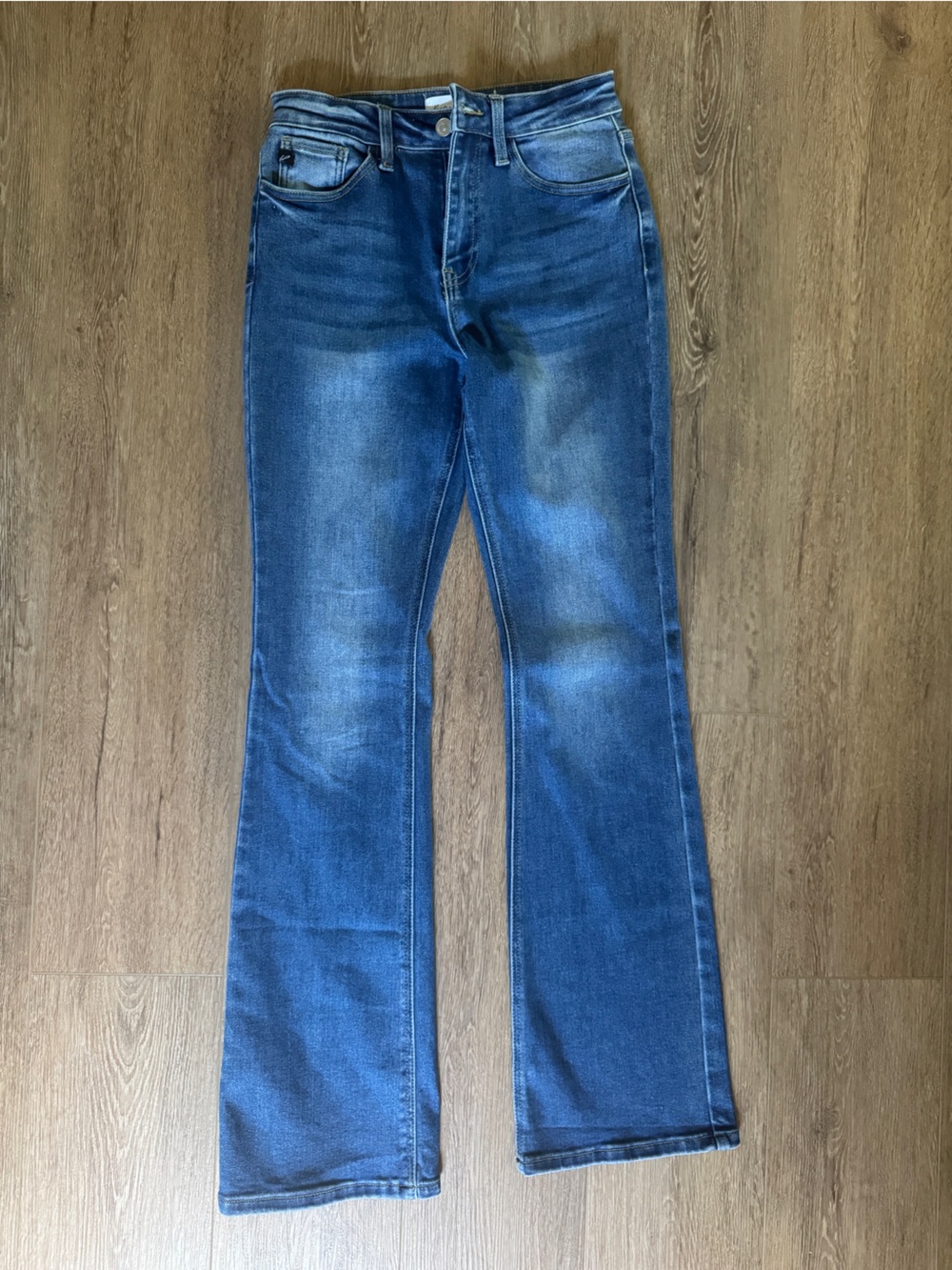 NWOT KanCan Crosby Bootcut Jeans Medium-Wash